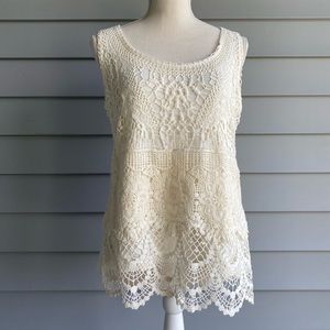 Ivory lace detail tank